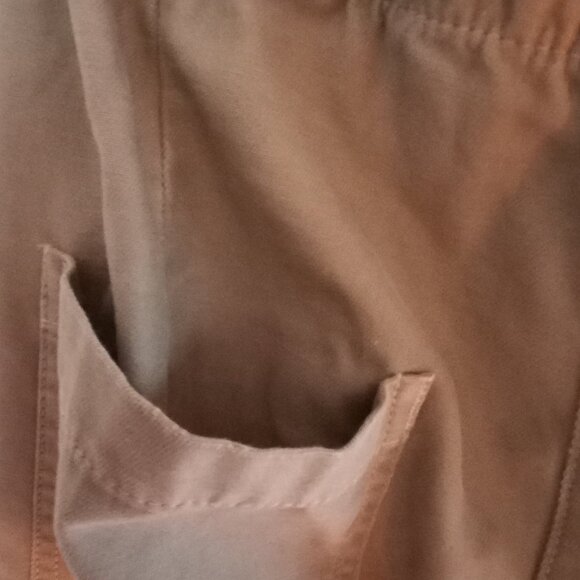 ZARA slouchy khaki/olive cargo pants with patches - Picture 9 of 12